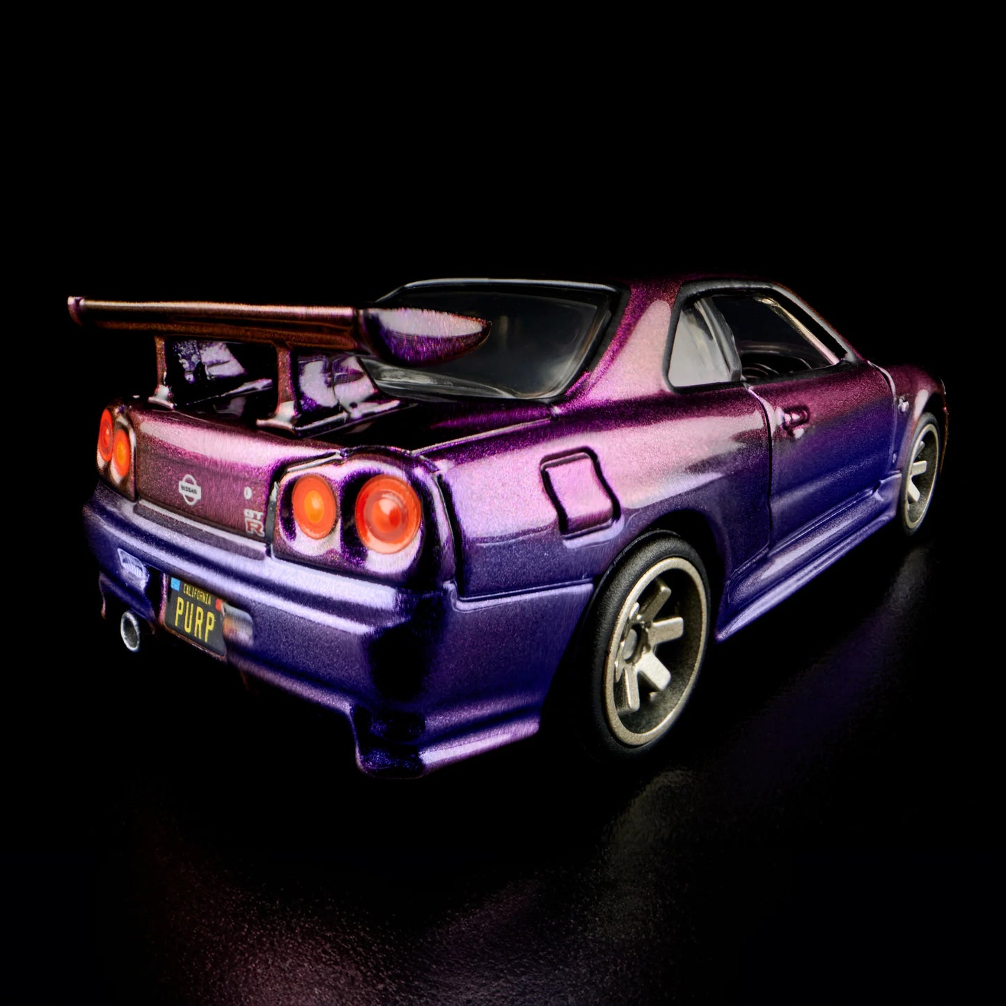 RLC Exclusivo Nissan Skyline GT-R BNR34