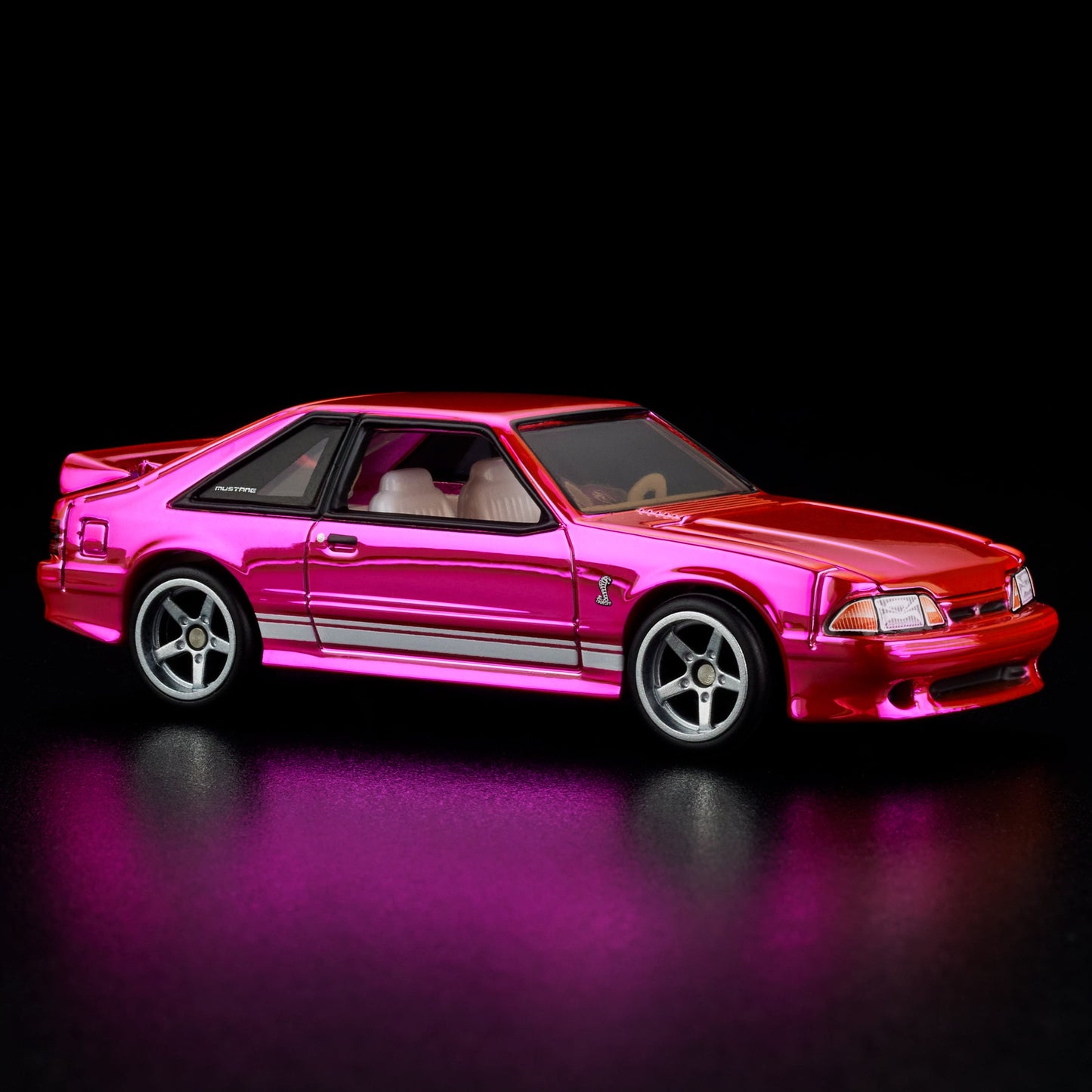 RLC Edição Rosa Exclusiva 1993 Ford Mustang Cobra R